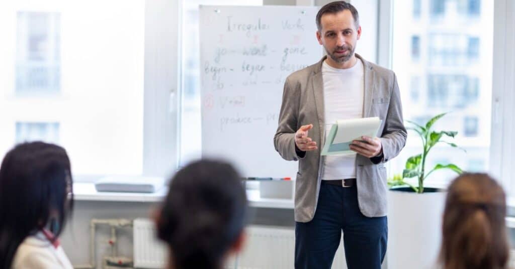 What Is the Difference Between Outpatient and Intensive Outpatient Treatment For Addiction Treatment